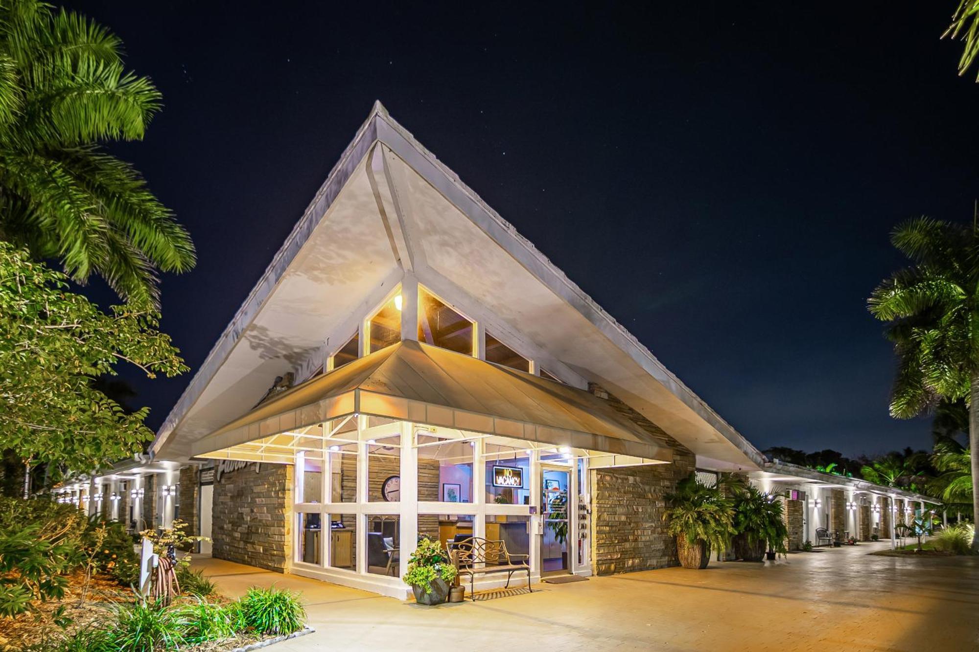 The Fairways Inn Of Naples Ngoại thất bức ảnh